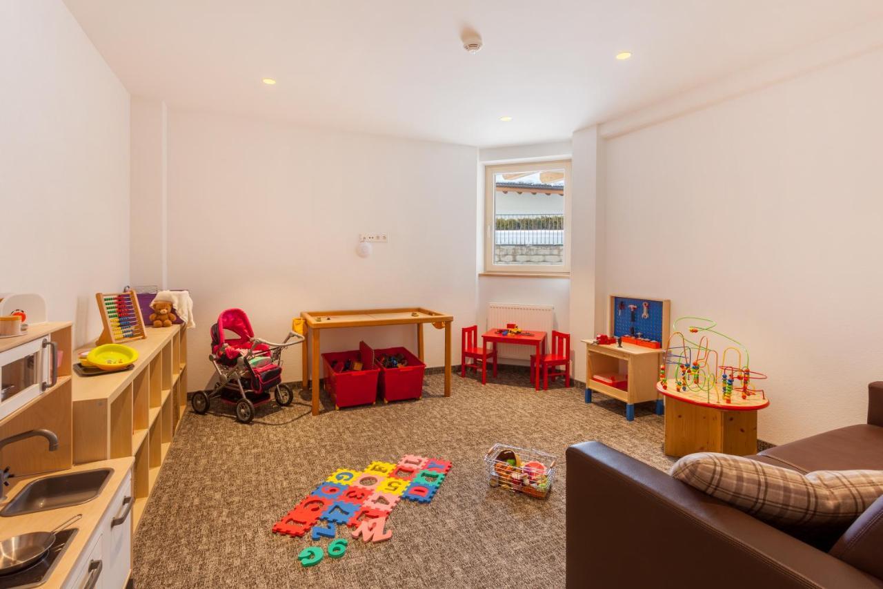 Apart-Hotel Dreisonnenhof Fiss Ngoại thất bức ảnh